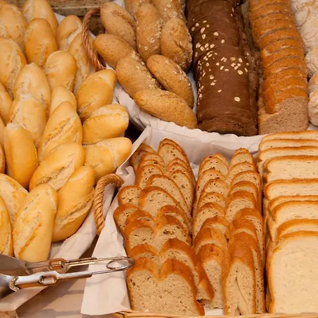 Готель Tarik 3*