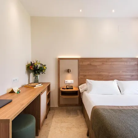 Hotel Tarik 3*