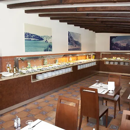 塔里克酒店